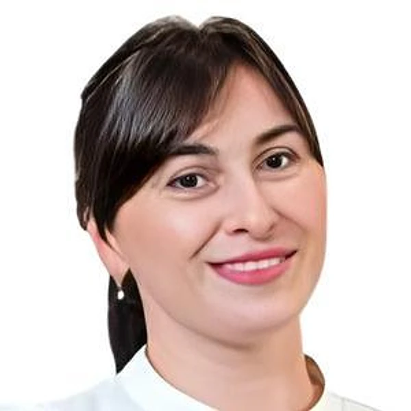 Каргинова Зарина Руслановна — Стоматолог-ортодонт, Владикавказ