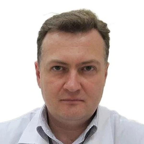 Рыбас Роман Владиславович — Нейрохирург, Пенза