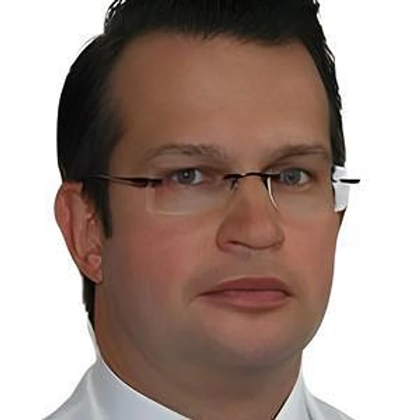 Чиркин Владислав Юрьевич — Нейрохирург, Санкт-Петербург