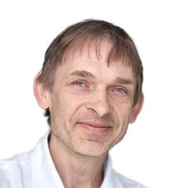 Слинкин Максим Юрьевич — Врач УЗИ, Омск