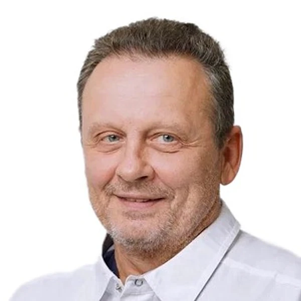 Ивах Евгений Николаевич — Пародонтолог, Стоматолог-гигиенист, Омск