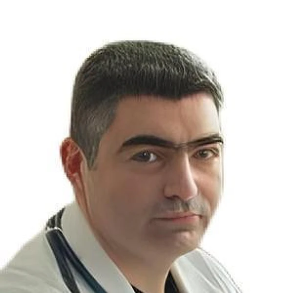 Галеев Эльдар Маратович — Торакальный онколог, Орёл