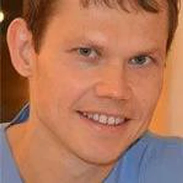 Щукин Андрей Владимирович — Торакальный хирург, Красноярск