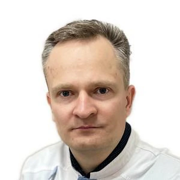 Дворянинов Максим Владимирович — Офтальмолог (окулист), Тверь