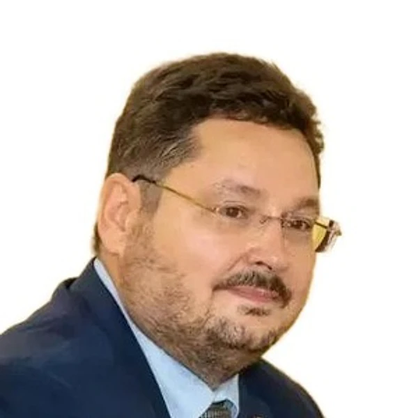 Еломенко Максим Станиславович — Онколог, Ханты-Мансийск