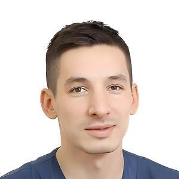 Кириллов Роман Сергеевич — Хирург, Самара