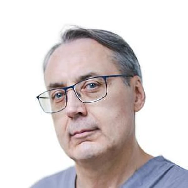 Ахметянов Артур Шамильевич — Онколог, Стоматолог-имплантолог, Стоматолог-хирург, Омск
