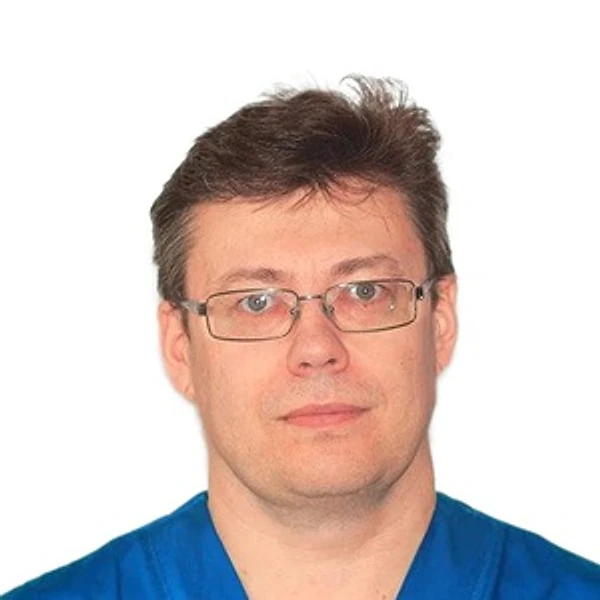 Музгин Олег Геннадиевич — Стоматолог-хирург, Череповец