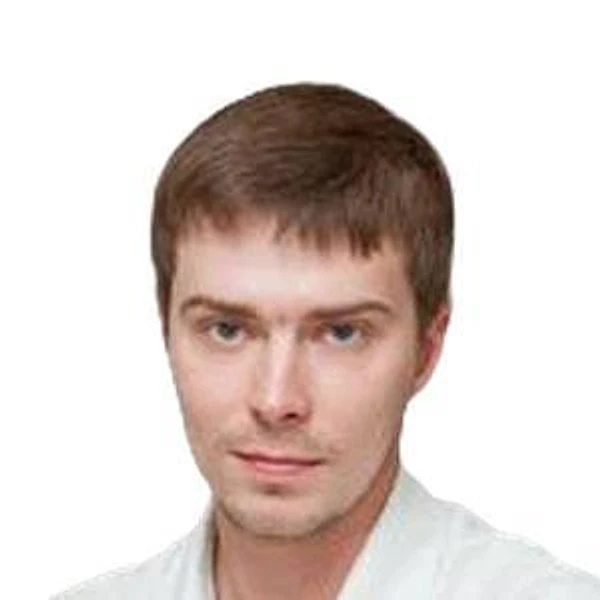 Чеченев Илья Сергеевич — Стоматолог-ортодонт, Череповец