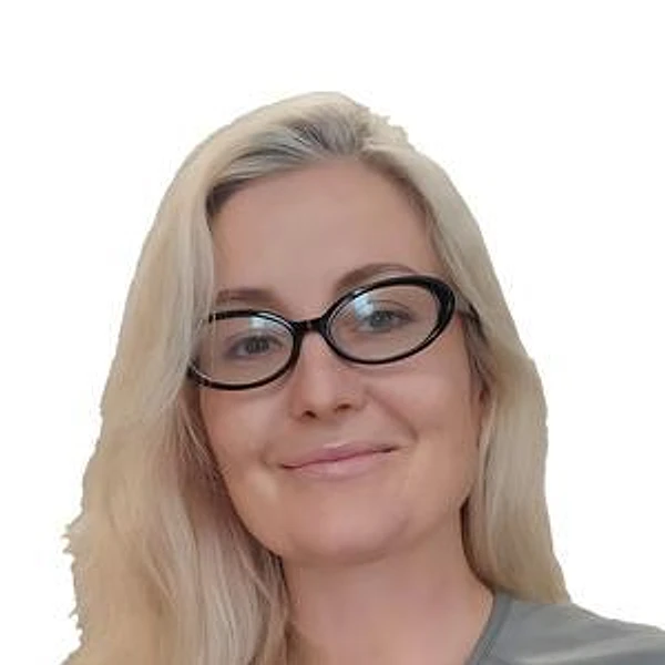 Михед Алина Олеговна — Стоматолог, Пародонтолог, Стоматолог-хирург, Калининград