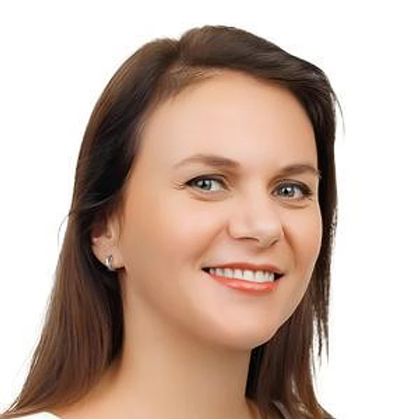 Арифулина Екатерина Сергеевна — Стоматолог-имплантолог, Челюстно-лицевой хирург, Ярославль