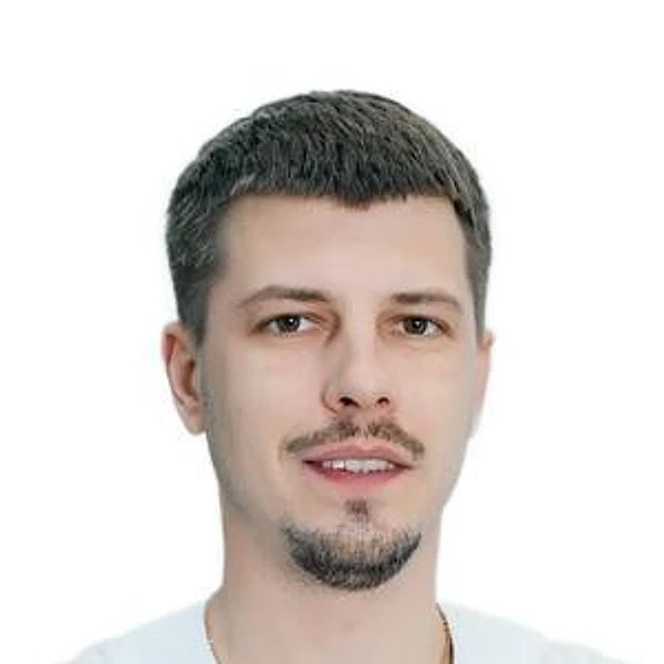 Кондеев Михаил Андреевич — Стоматолог-имплантолог, Стоматолог, Стоматолог-хирург, Хабаровск