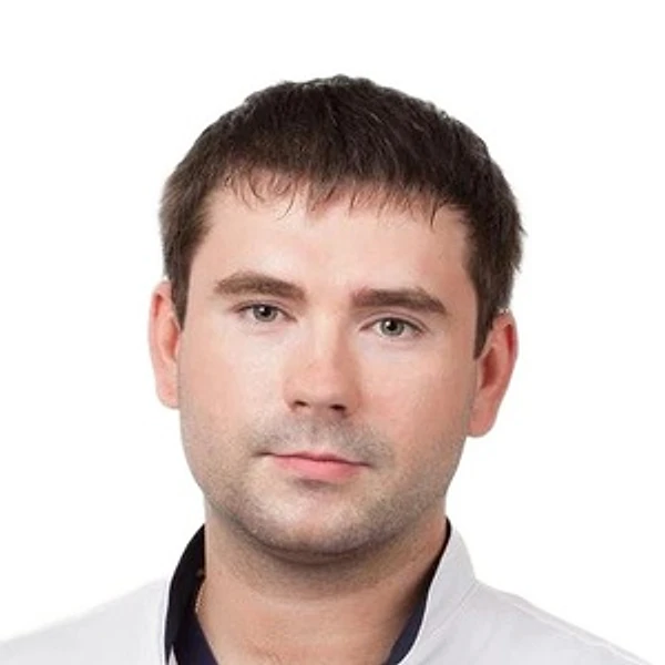 Оноприенко Роман Андреевич — Нейрохирург, Москва