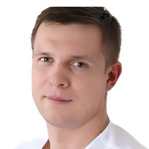 Ареев Илья Юрьевич — Стоматолог-имплантолог, Стоматолог-хирург, Ростов-на-Дону