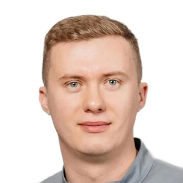 Абакумов Даниил Анатольевич — Стоматолог-имплантолог, Стоматолог-хирург, Барнаул