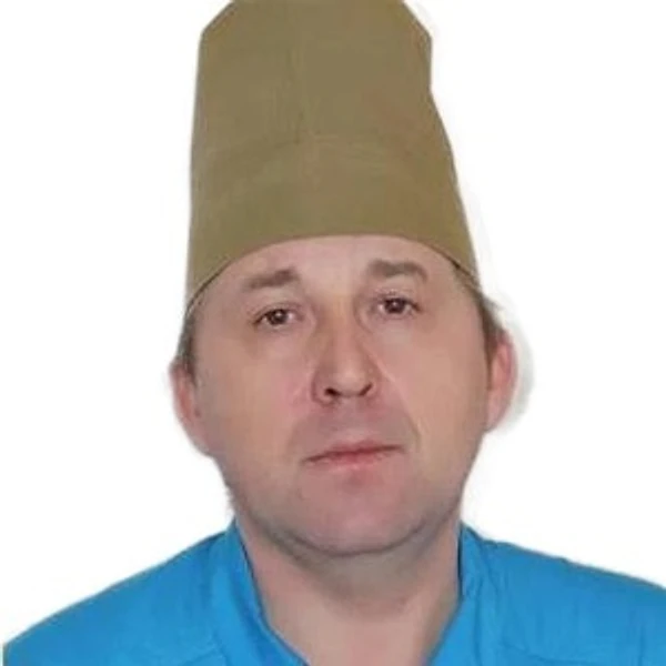 Жуков Виктор Леонидович — Стоматолог-хирург, Клин