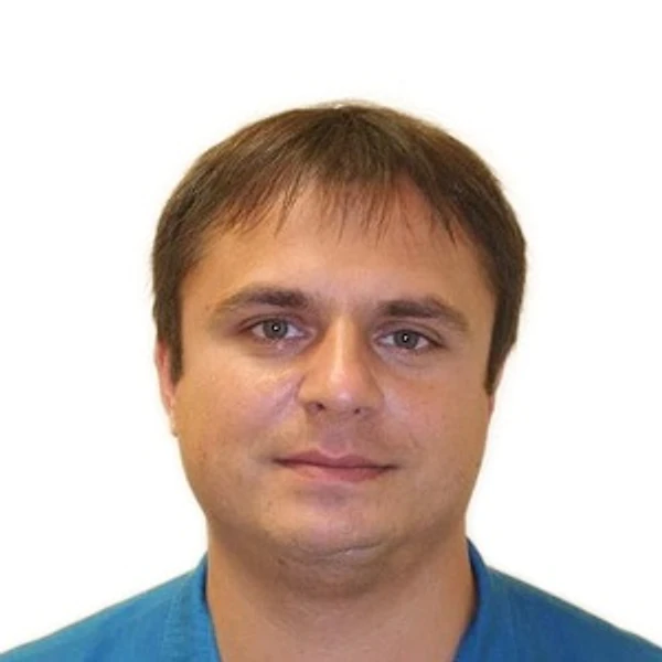 Касперович Михаил Леонидович — Стоматолог, Стоматолог-имплантолог, Стоматолог-ортопед, Стоматолог-хирург, Белгород