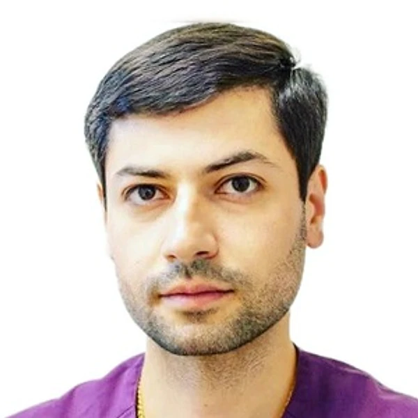 Карибов Янис Николаевич — Стоматолог-хирург, Стоматолог-имплантолог, Краснодар
