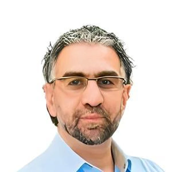 Авагимов Арсен Гагикович — Стоматолог, Пародонтолог, Стоматолог-хирург, Краснодар