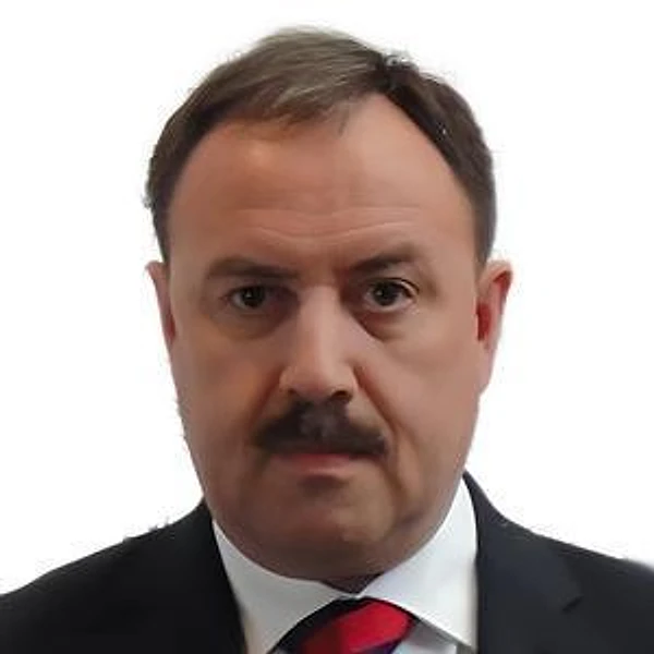 Пашаев Бахтияр Юсуфович — Нейрохирург, Казань