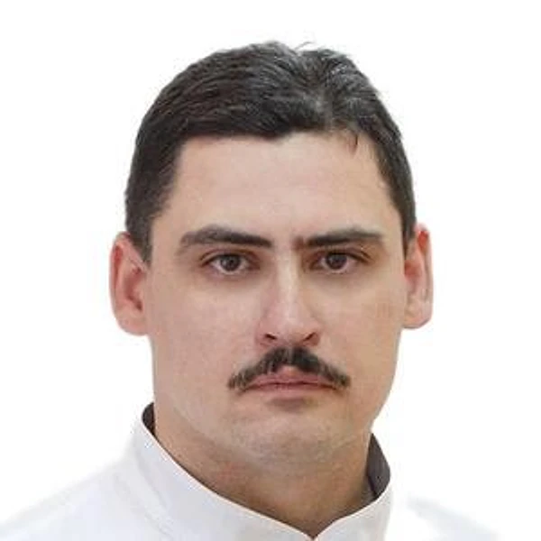 Хижняков Константин Олегович — Эндоскопист, Белгород