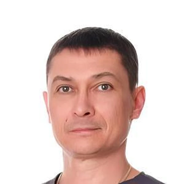 Ляшенко Дамир Валерьевич — Стоматолог, Волгоград