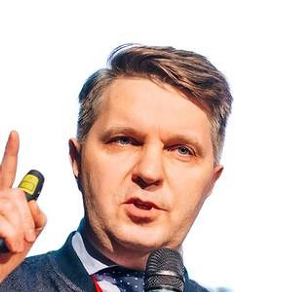 Суетенков Дмитрий Евгеньевич — Стоматолог-ортодонт, Саратов