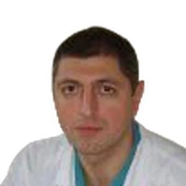 Шамсудинов Расим Шамсудинович — Сосудистый хирург (ангиохирург), Самара