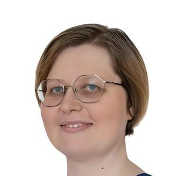 Максакова Ксения Вячеславовна — Стоматолог-ортодонт, Самара