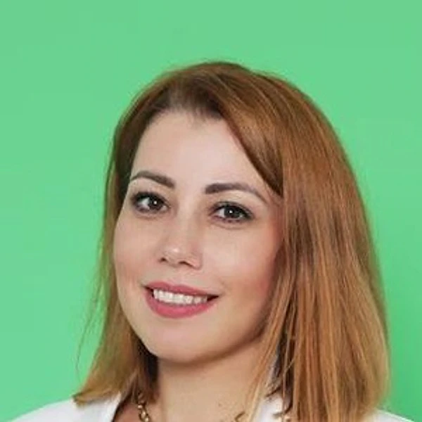 Тренина Диана Евгеньевна — Стоматолог, Самара
