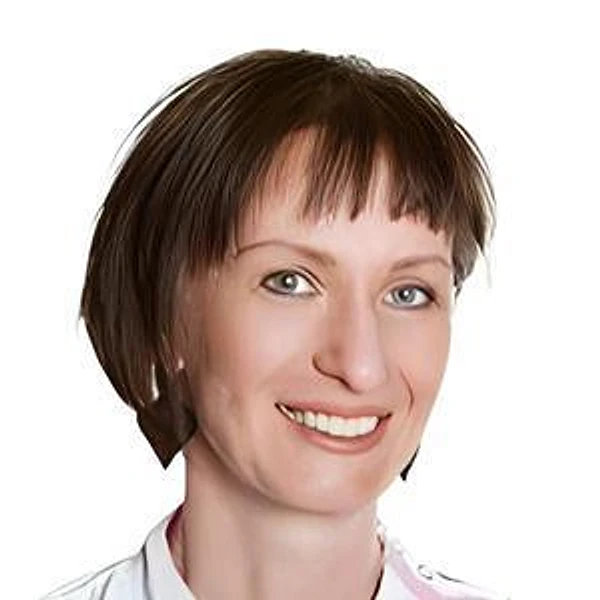 Арзамасова Алина Юрьевна — Стоматолог, Стоматолог-хирург, Нижний Новгород