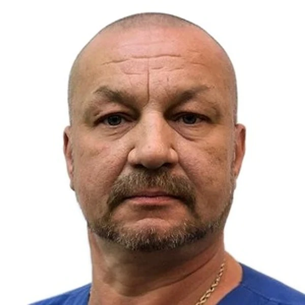 Астраханцев Денис Валерьевич — Ортопед, Травматолог, Арск