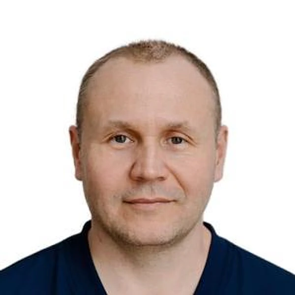 Бекбулатов Ренат Марсович — Нейрохирург, Детский мануальный терапевт, Детский остеопат, Мануальный терапевт, Остеопат, Казань