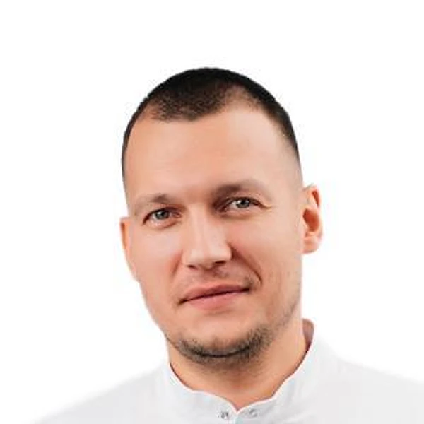 Сафин Искандер Рустэмович — Стоматолог-имплантолог, Казань