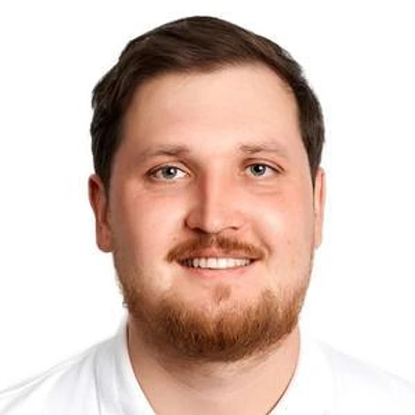 Исхаков Булат Рифхатович — Стоматолог-ортопед, Казань