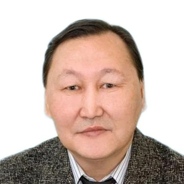 Винокуров Иннокентий Иннокентьевич — Торакальный хирург, Якутск