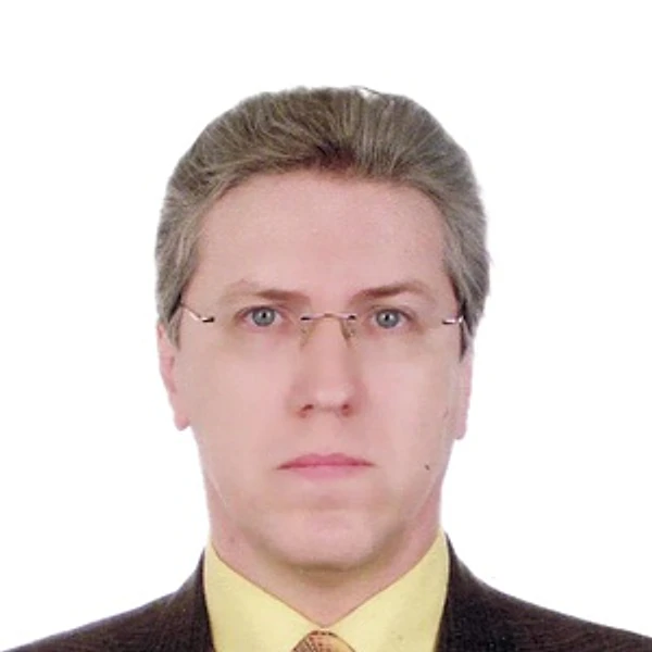 Макаров Дмитрий Евгеньевич — Стоматолог-хирург, Омск