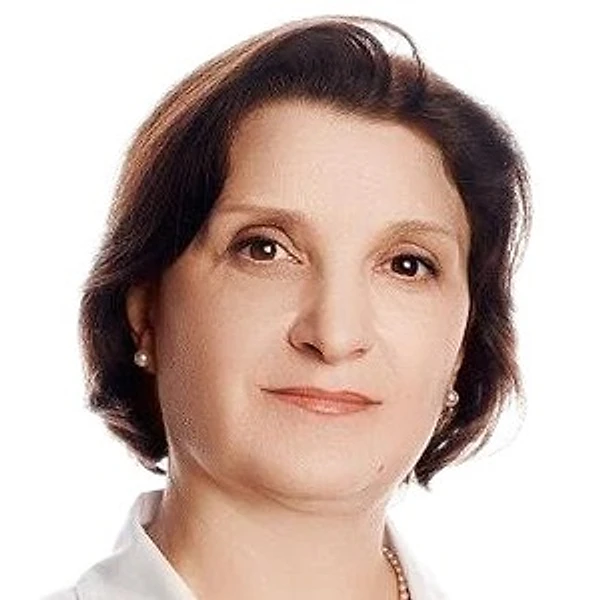 Белоусова Елена Ивановна — Офтальмолог (окулист), Офтальмолог-хирург, Омск