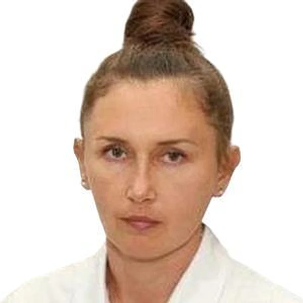 Дубровина Алена Геннадьевна — Стоматолог, Омск