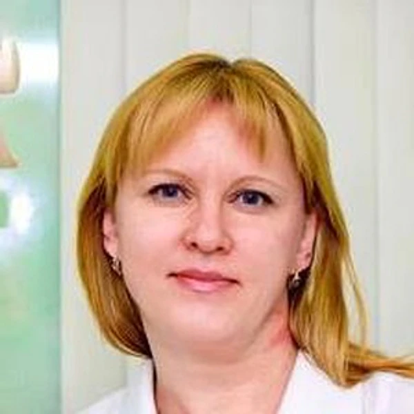 Кузнецова Лариса Владимировна — Стоматолог-хирург, Стоматолог, Омск