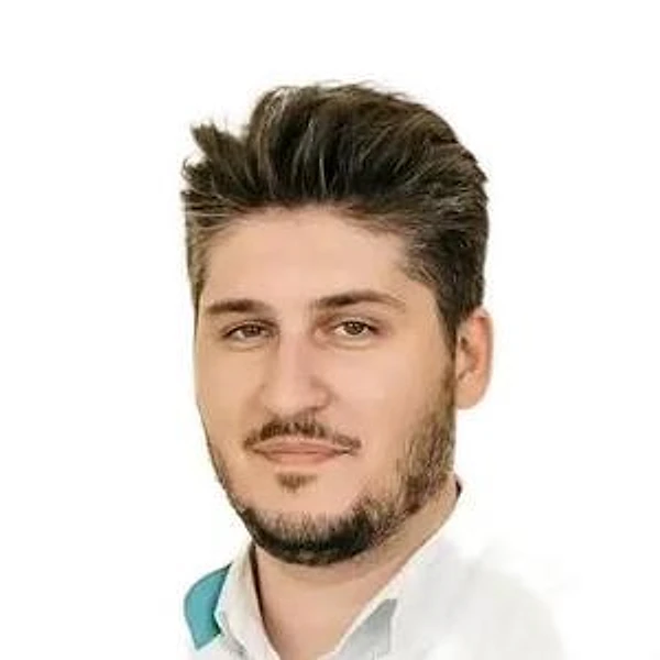 Борлаков Артур Валерьевич — Пластический хирург, Онколог-дерматолог, Онколог-маммолог, Ростов-на-Дону