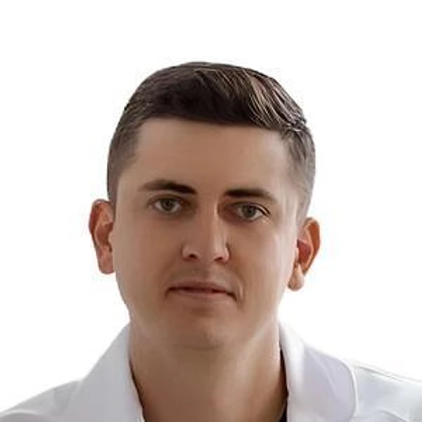 Лукьянчук Егор Викторович — Нейрохирург, Владивосток