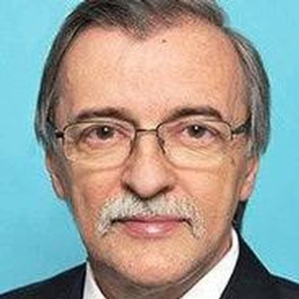 Ефимов Александр Владимирович — Невролог, Мануальный терапевт, Рефлексотерапевт, Тюмень