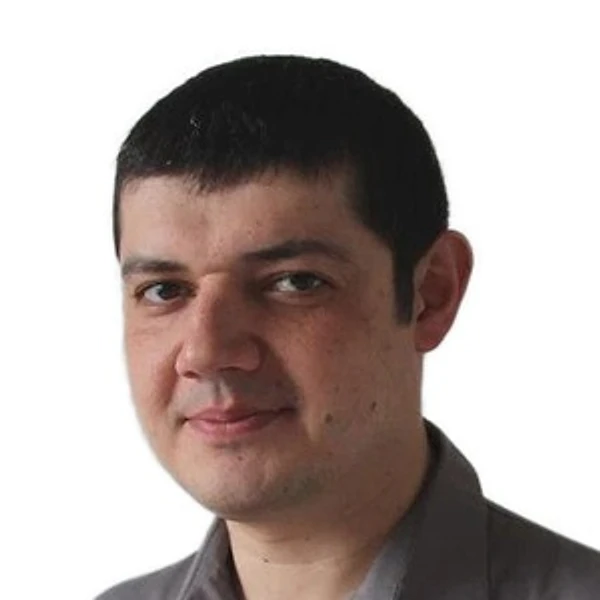 Исаев Антон Михайлович — Кардиохирург, Красноярск