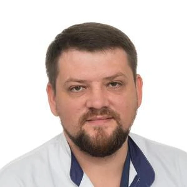 Мартынович Виталий Викторович — Хирург, Проктолог (колопроктолог), Саратов