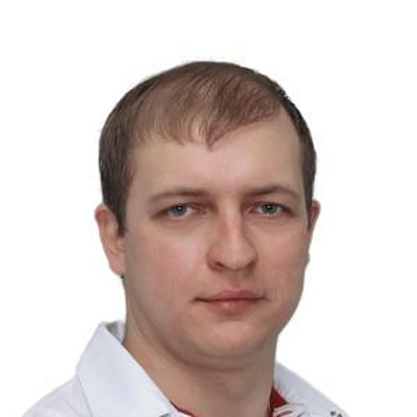 Кадников Роман Васильевич — Проктолог (колопроктолог), Саратов