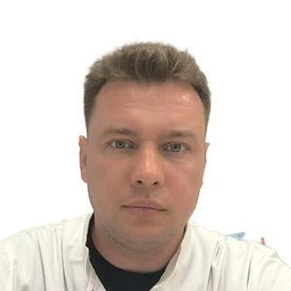 Кузьмин Евгений Валерьевич — Хирург, Саратов