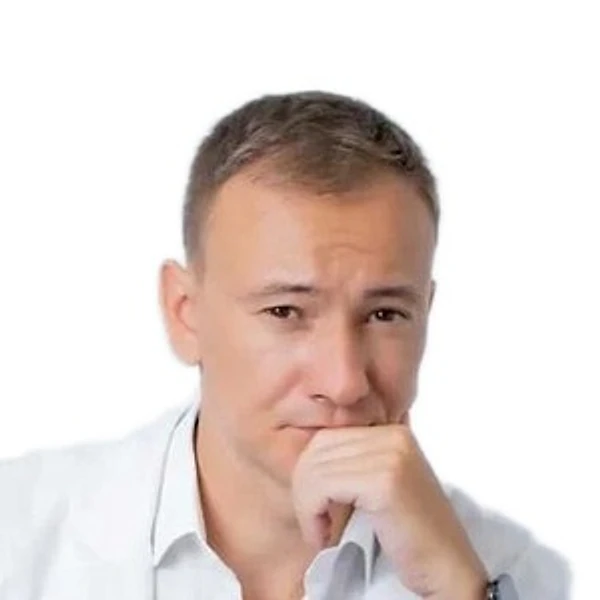 Крайтор Александр Сергеевич — Пластический хирург, Челюстно-лицевой хирург, Москва