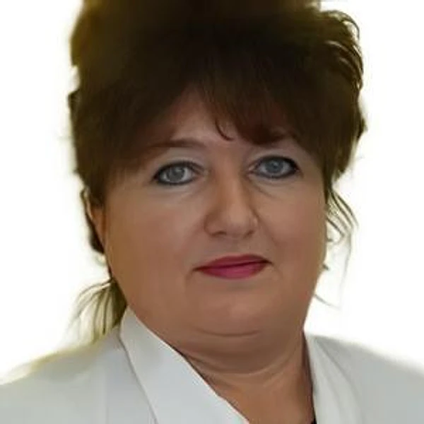 Иванюк Эльвира Геннадьевна — Терапевт, Москва