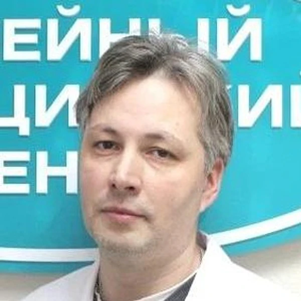 Тарасов Максим Вячеславович — Хирург, Зеленоград